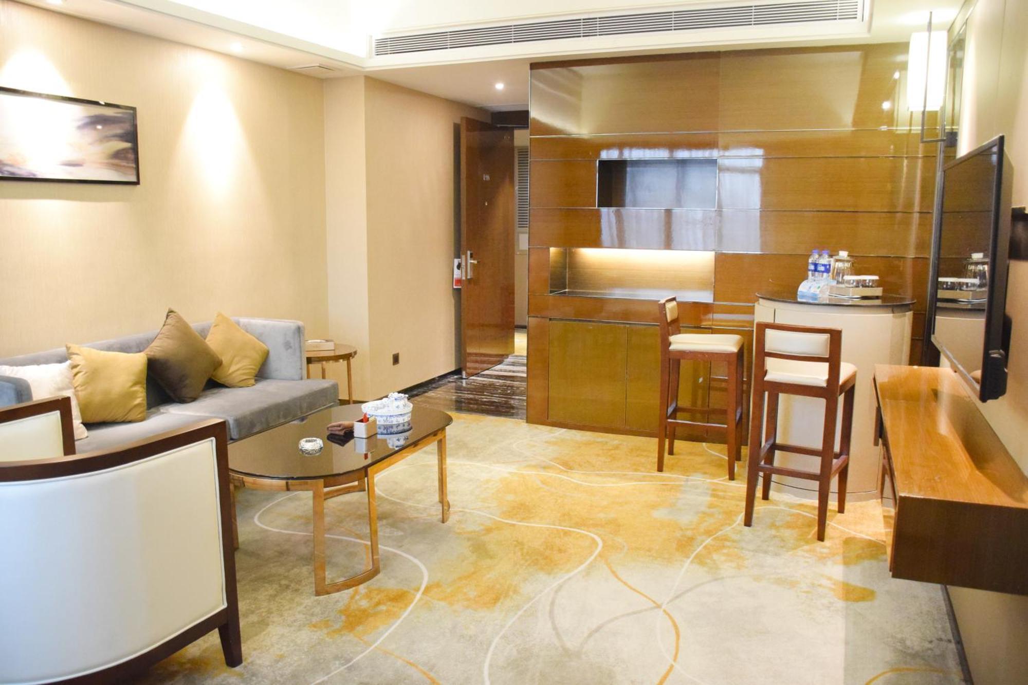 Ramada Foshan Hotel Eksteriør billede