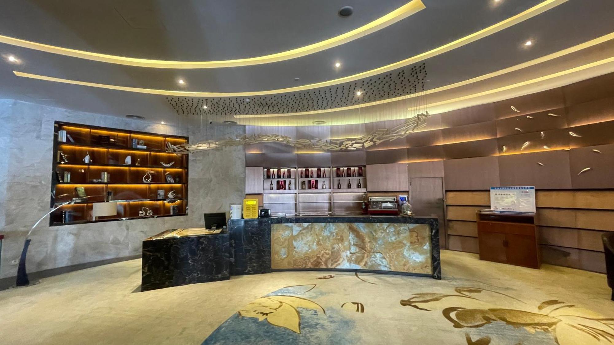 Ramada Foshan Hotel Eksteriør billede
