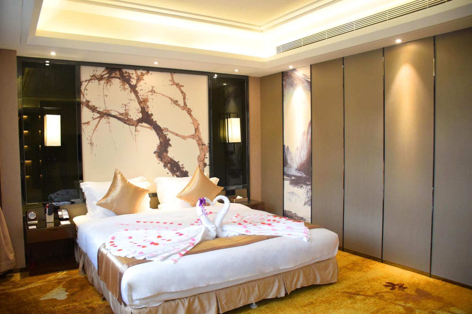 Ramada Foshan Hotel Eksteriør billede