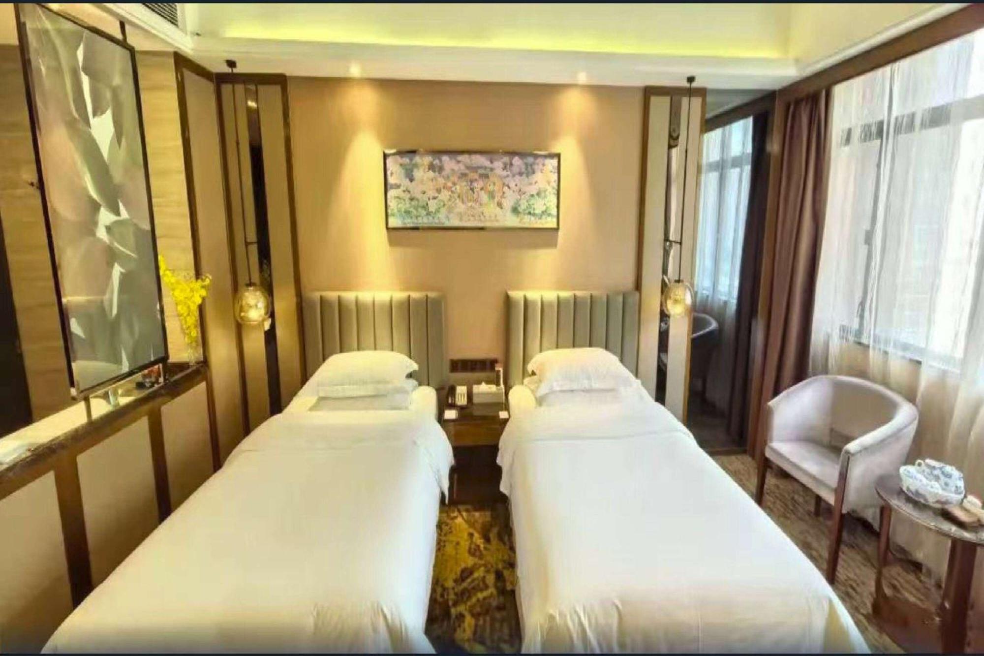 Ramada Foshan Hotel Eksteriør billede