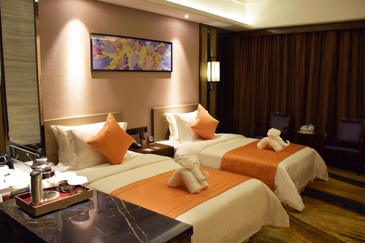 Ramada Foshan Hotel Eksteriør billede