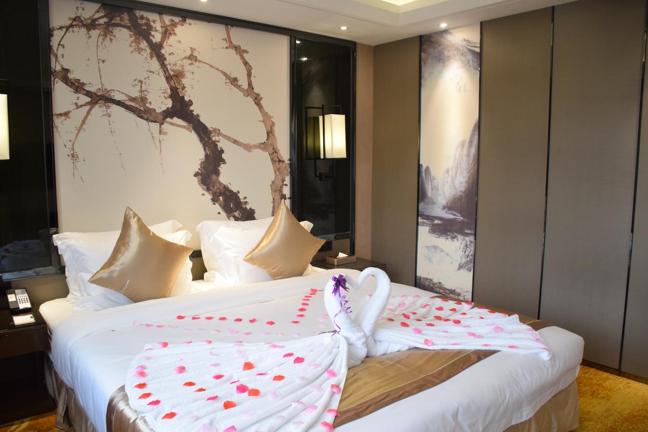 Ramada Foshan Hotel Eksteriør billede